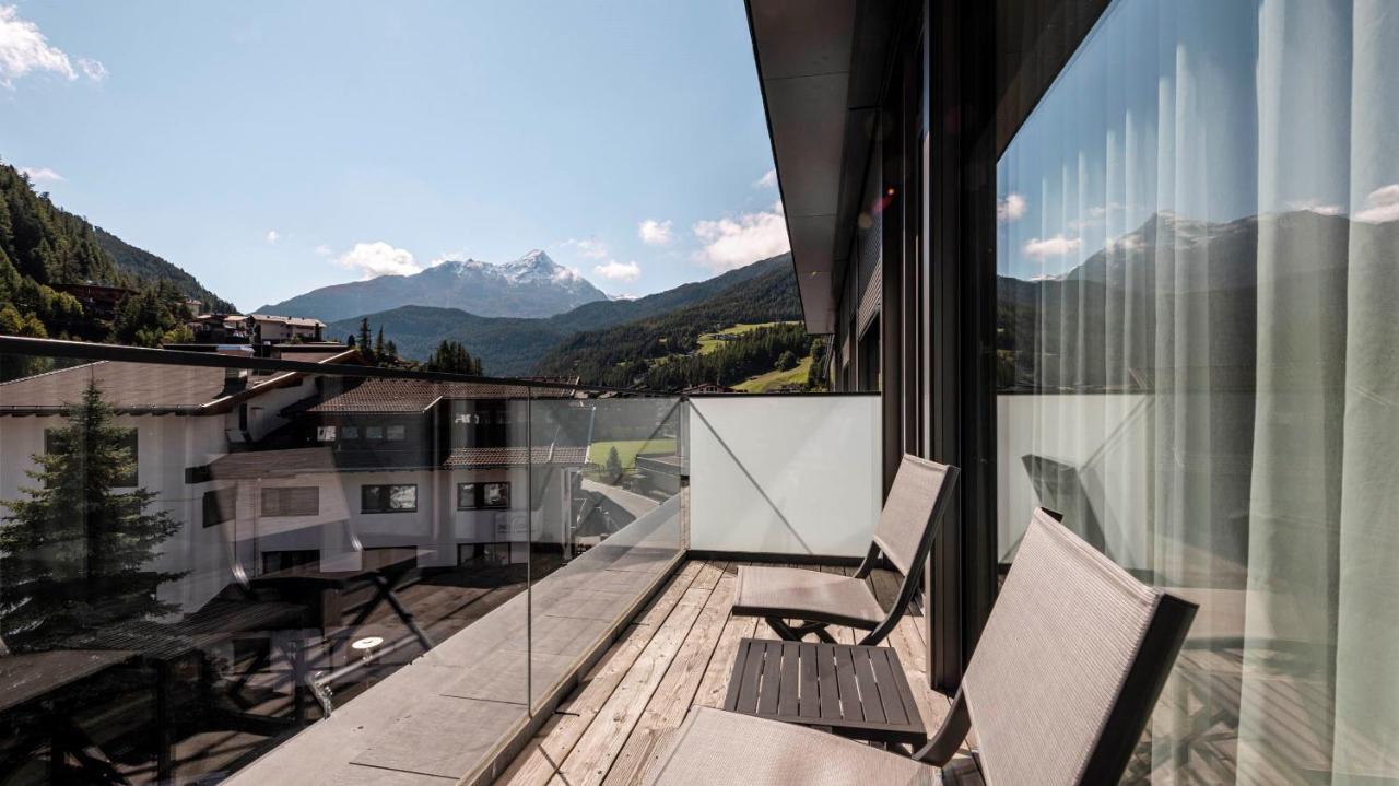 Die Berge Lifestyle-Hotel Soelden Exterior photo